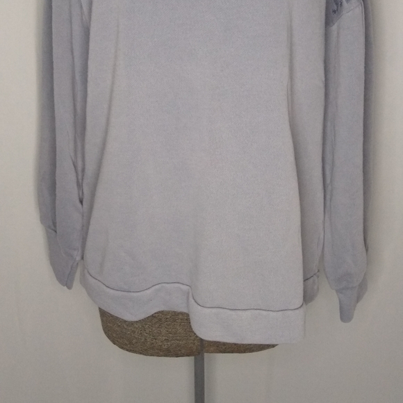 American Eagle light blue embroidered sweatshirt - Picture 3 of 14